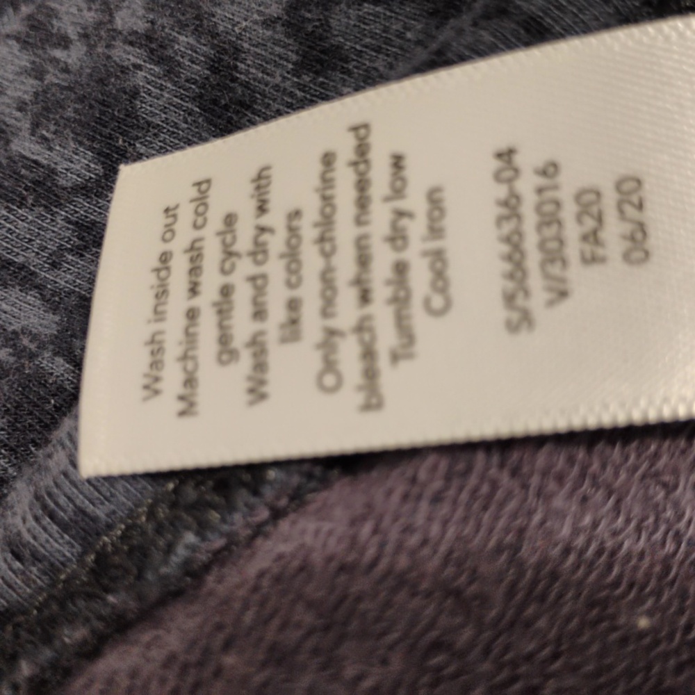 (BX23) SALE! Athleta Thin Sweater Sz.XS Oversized Hardly Worn - Picture 6 of 6
